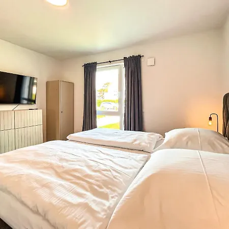Apartment Weiße 01 *